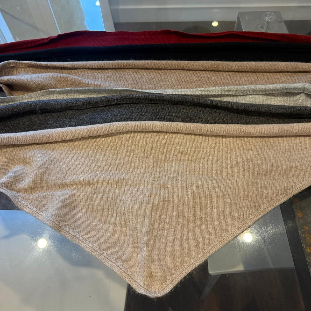 Petite écharpe triangle Eloise laine et cachemire - 6 coloris