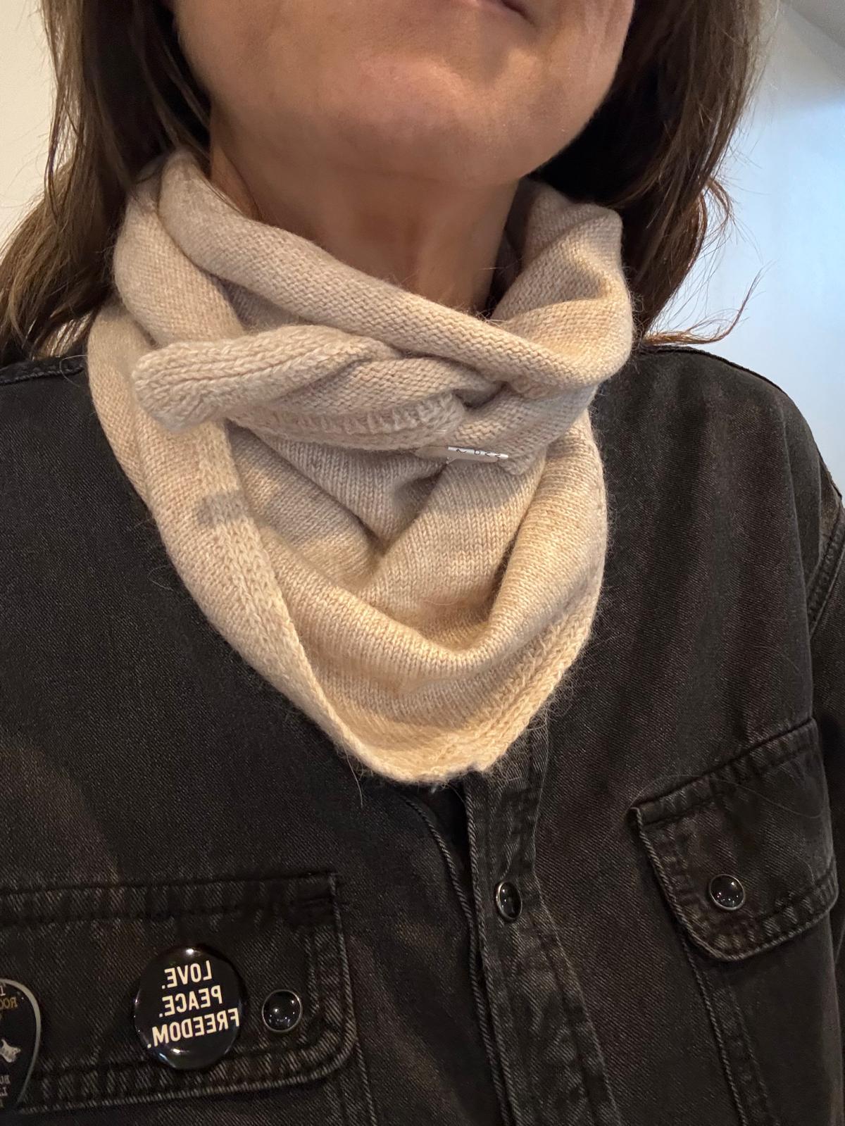 Petite écharpe triangle Eloise laine et cachemire - 6 coloris
