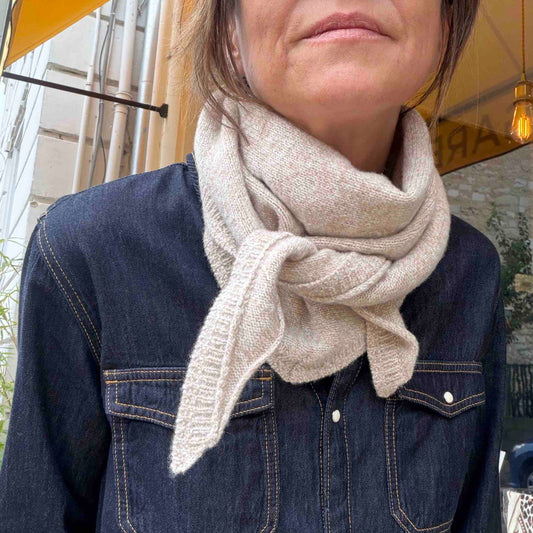Echarpe triangle Balady beige uni - Maison Anje