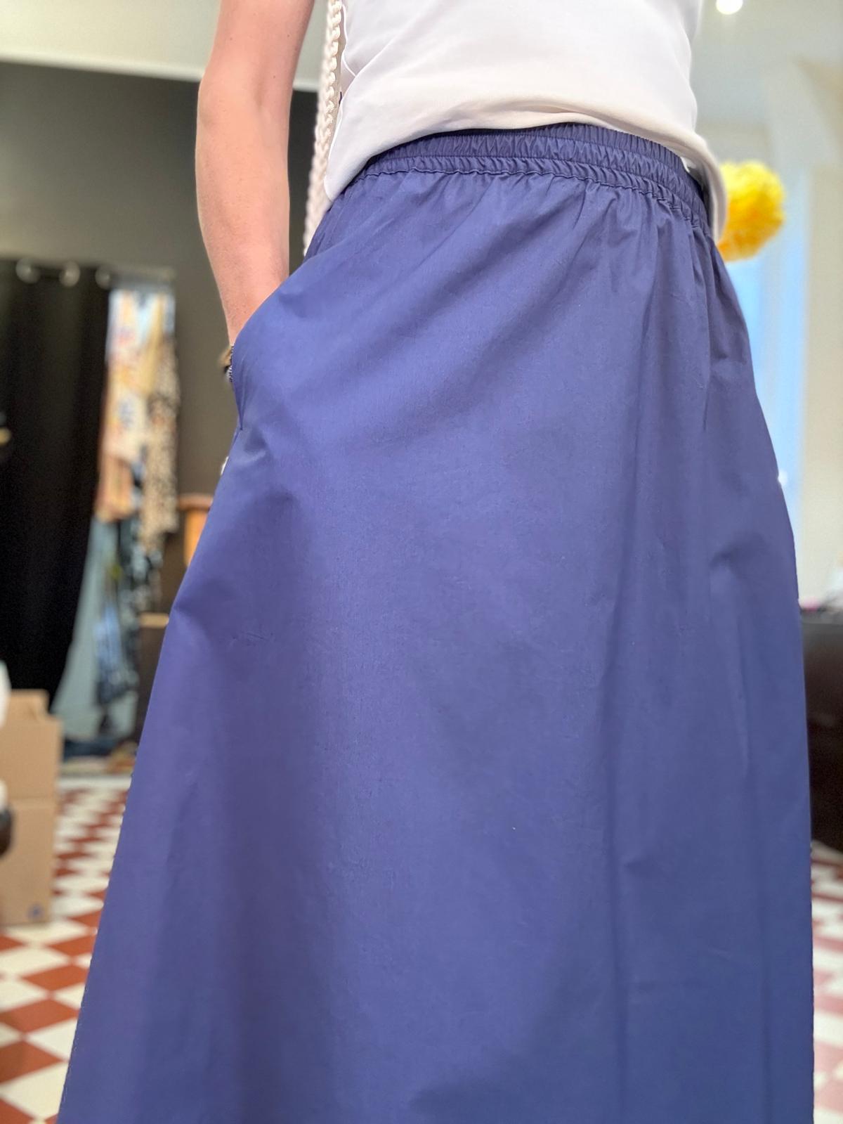 Jupe Dolce en noir ou bleu