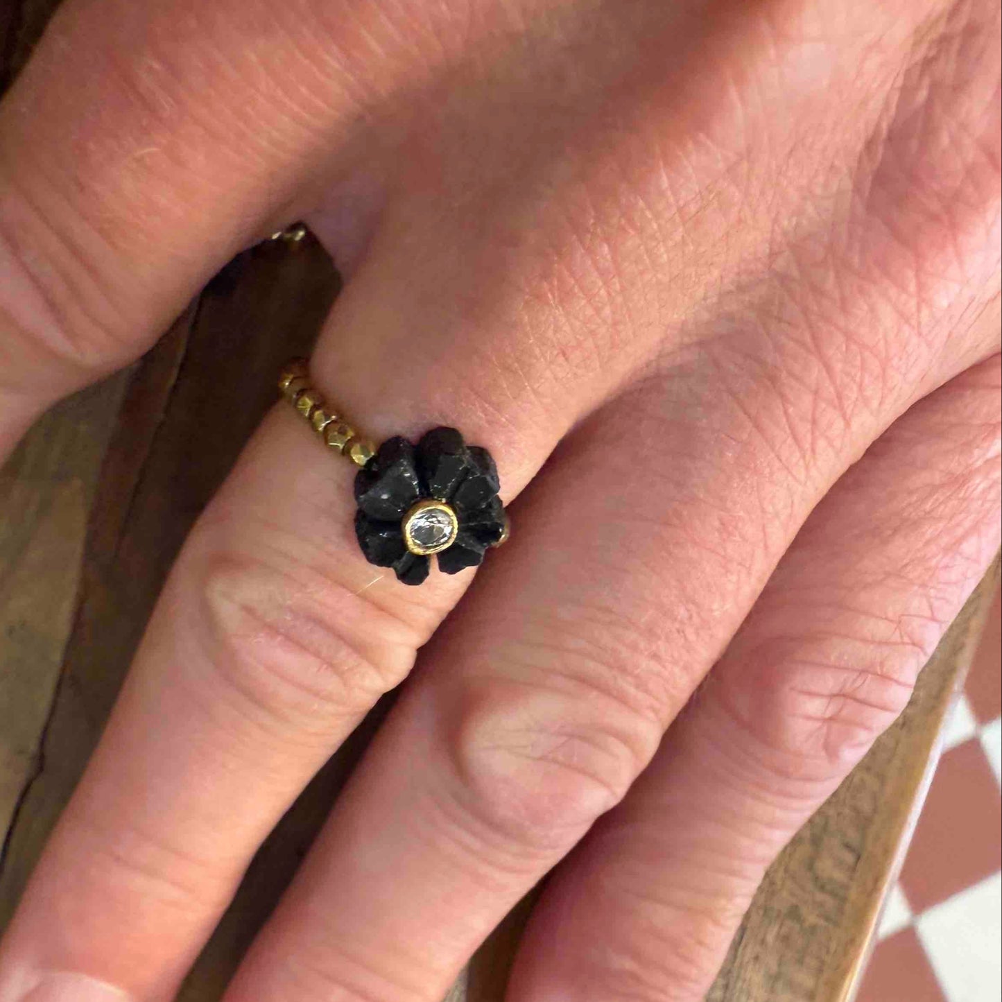 Bague mini-flower - Le Monde est Stone