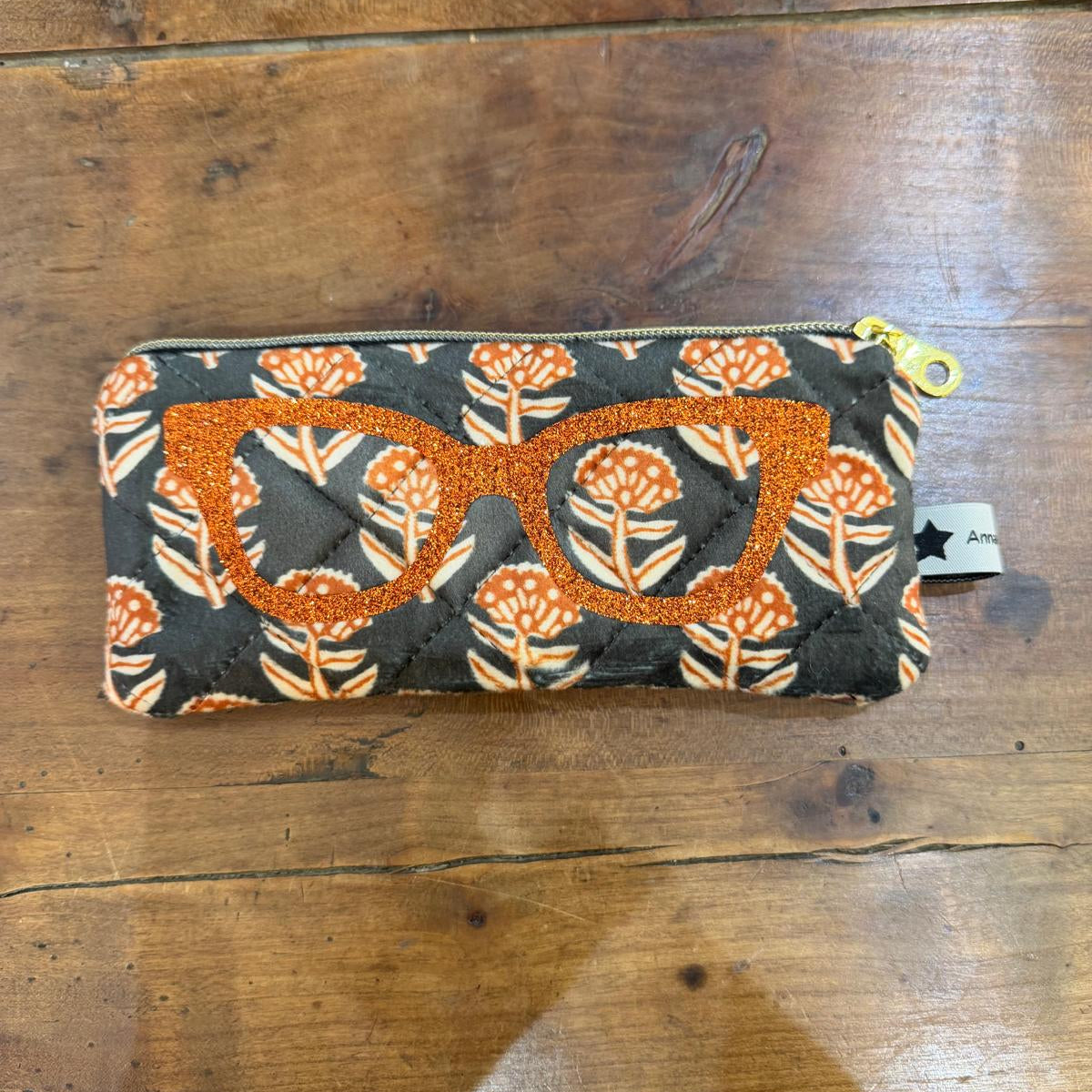 Glasses case no. 34
