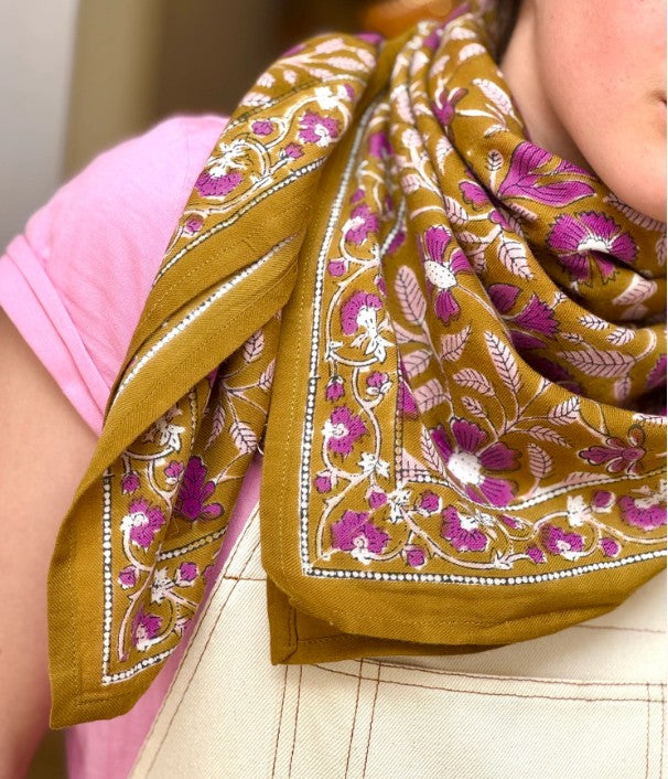 Grand foulard n°115 caramel