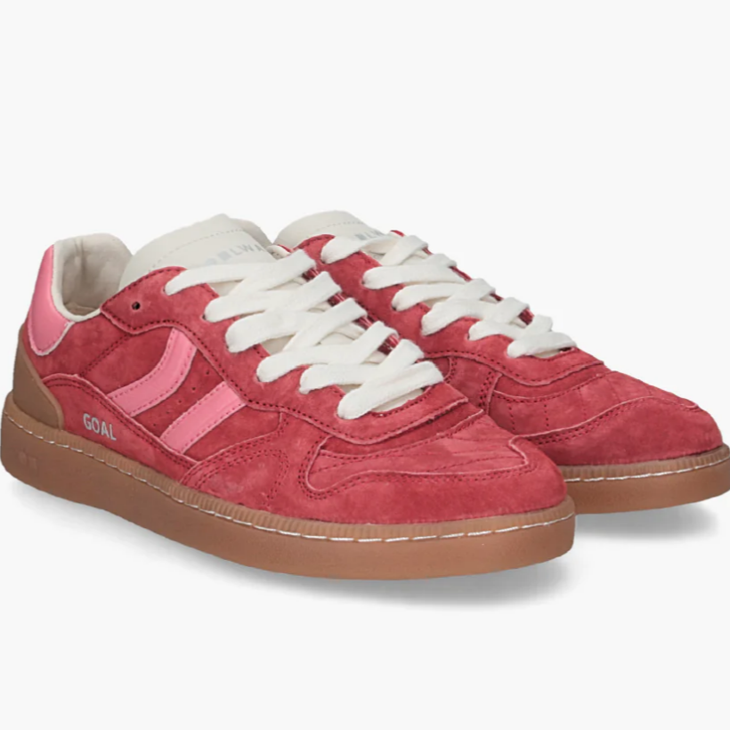 Love red goal sneakers Coolway