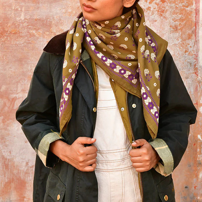 Grand foulard Anastase Olive