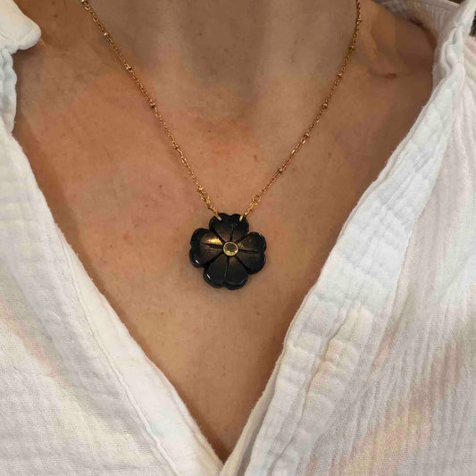 Collier Flower Onyx - Le Monde est Stone