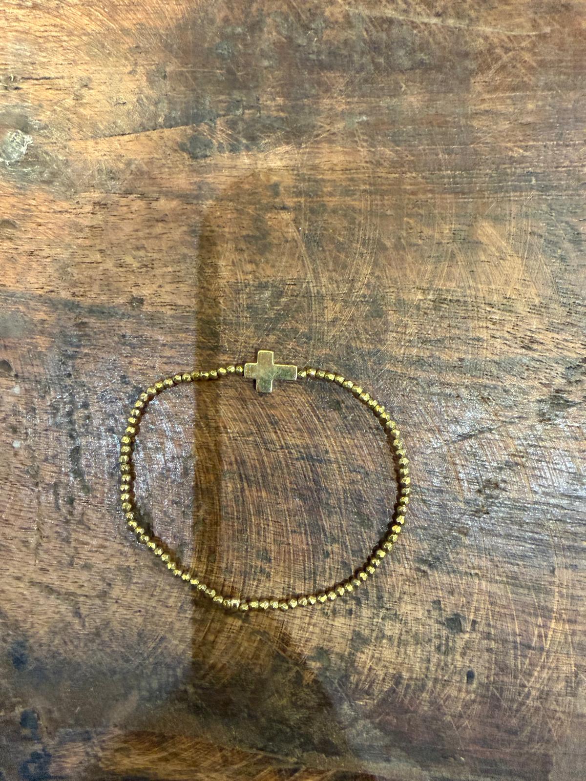 Bracelet Brigitte mini hématite dorée - croix, cœur ou étoile