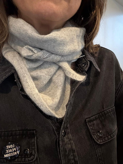Petite écharpe triangle Eloise laine et cachemire - 6 coloris