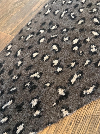 Janice small triangle scarf - 4 colours