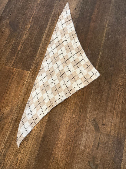Janice small triangle scarf - 4 colours