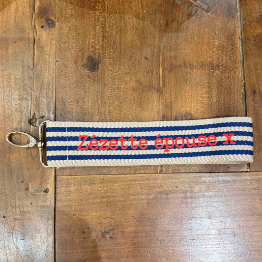Porte-clés Zézette épouse X
