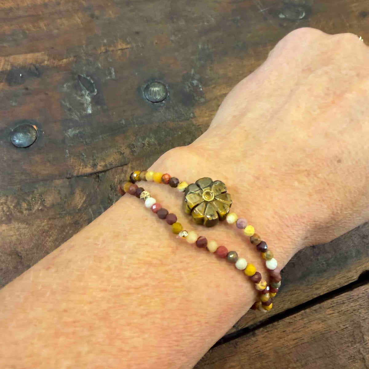 Double flower Indian ruby bracelet