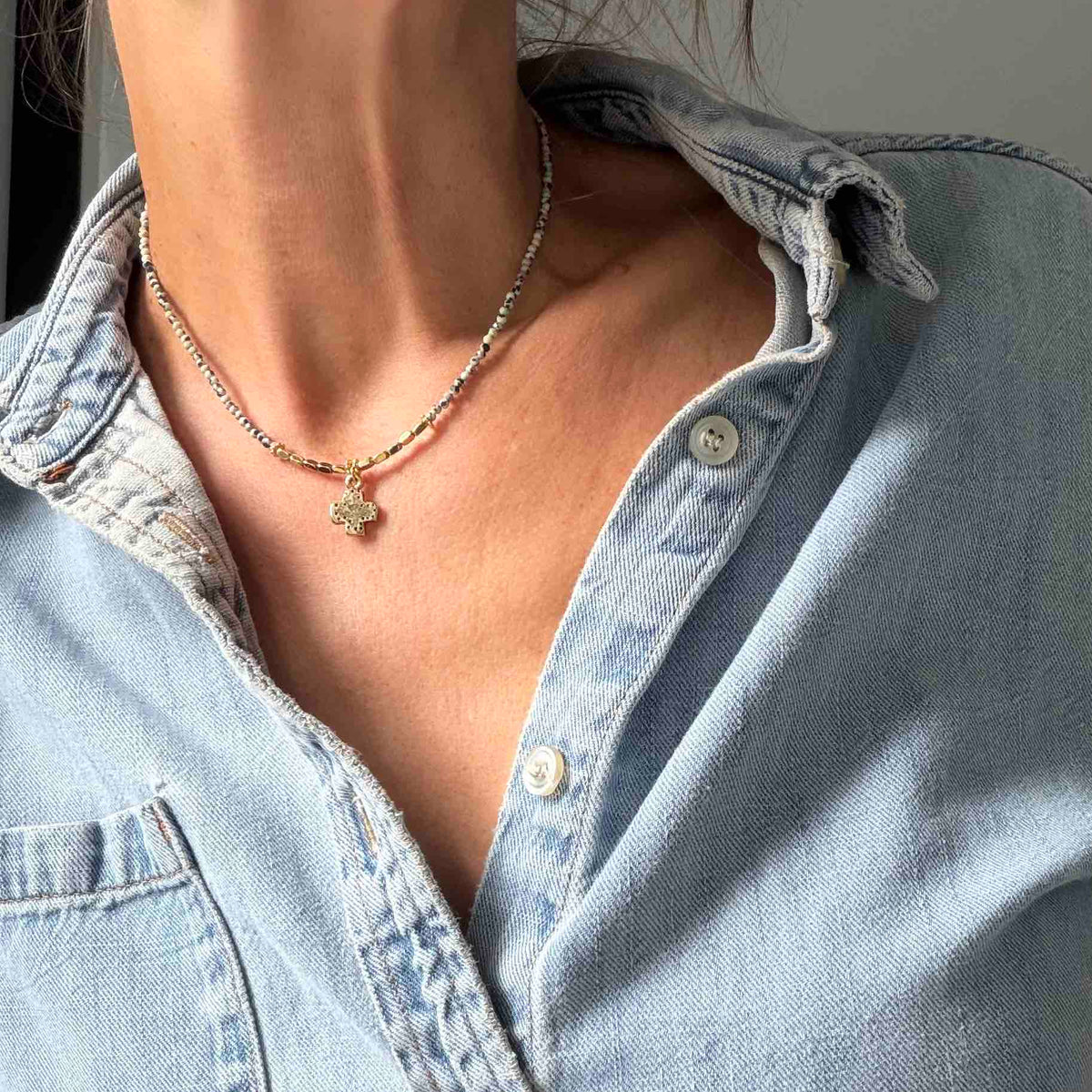 Ceyla gold necklace new