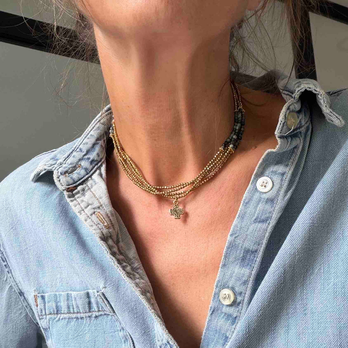 Ceyla gold necklace new