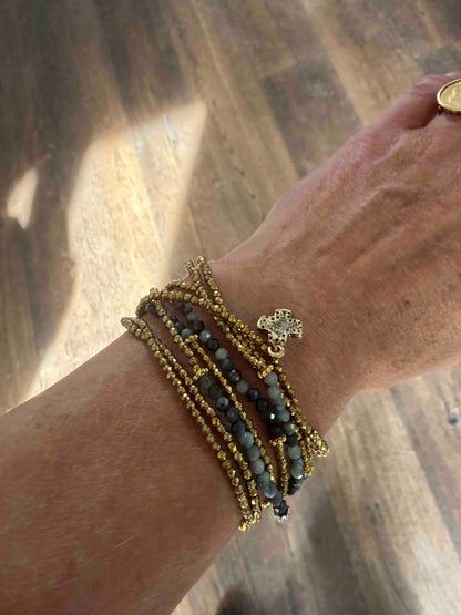 Ceyla gold necklace new