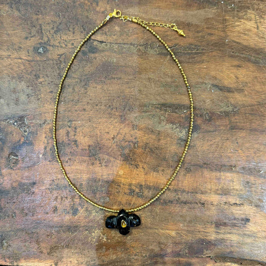 Collier Eagle onyx - Le Monde est Stone