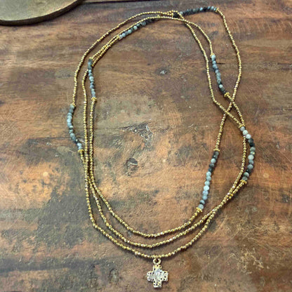Ceyla gold necklace new