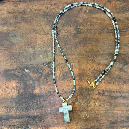 Sautoir Cruz labradorite - Le Monde est Stone