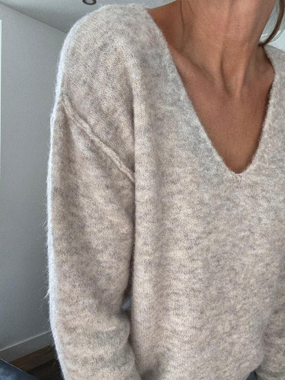 Bikev Sweater
