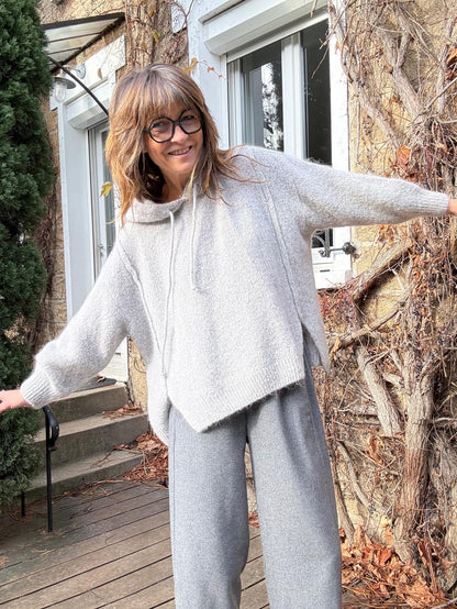 Pull à capuche Lola - gris ou écru