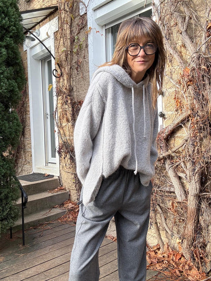 Pull à capuche Lola - gris ou écru