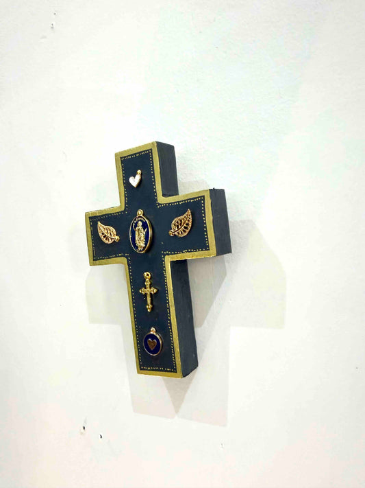 Grande croix en bois Garance x Virgile - Charbon