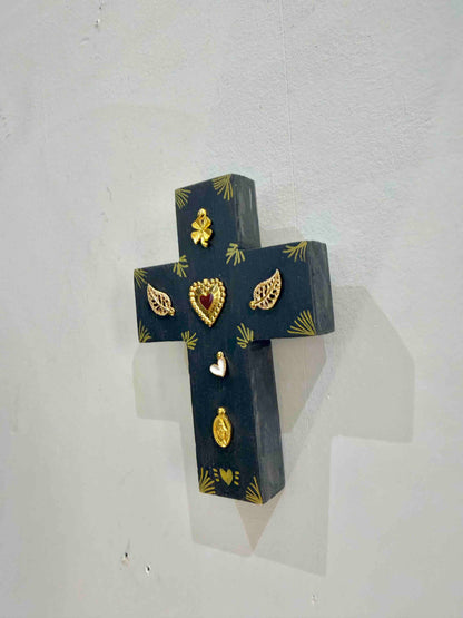 Grande croix en bois Garance x Virgile - Charbon 2