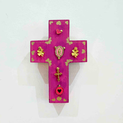 Grande croix en bois Garance x Virgile - Fuschia