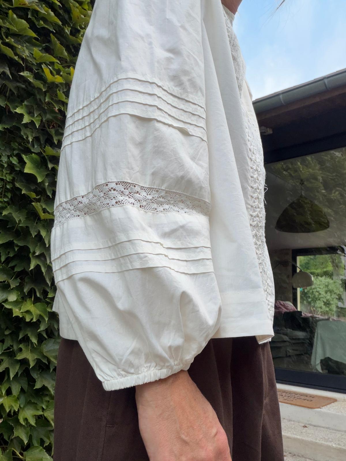 Blouse Clover - white sand