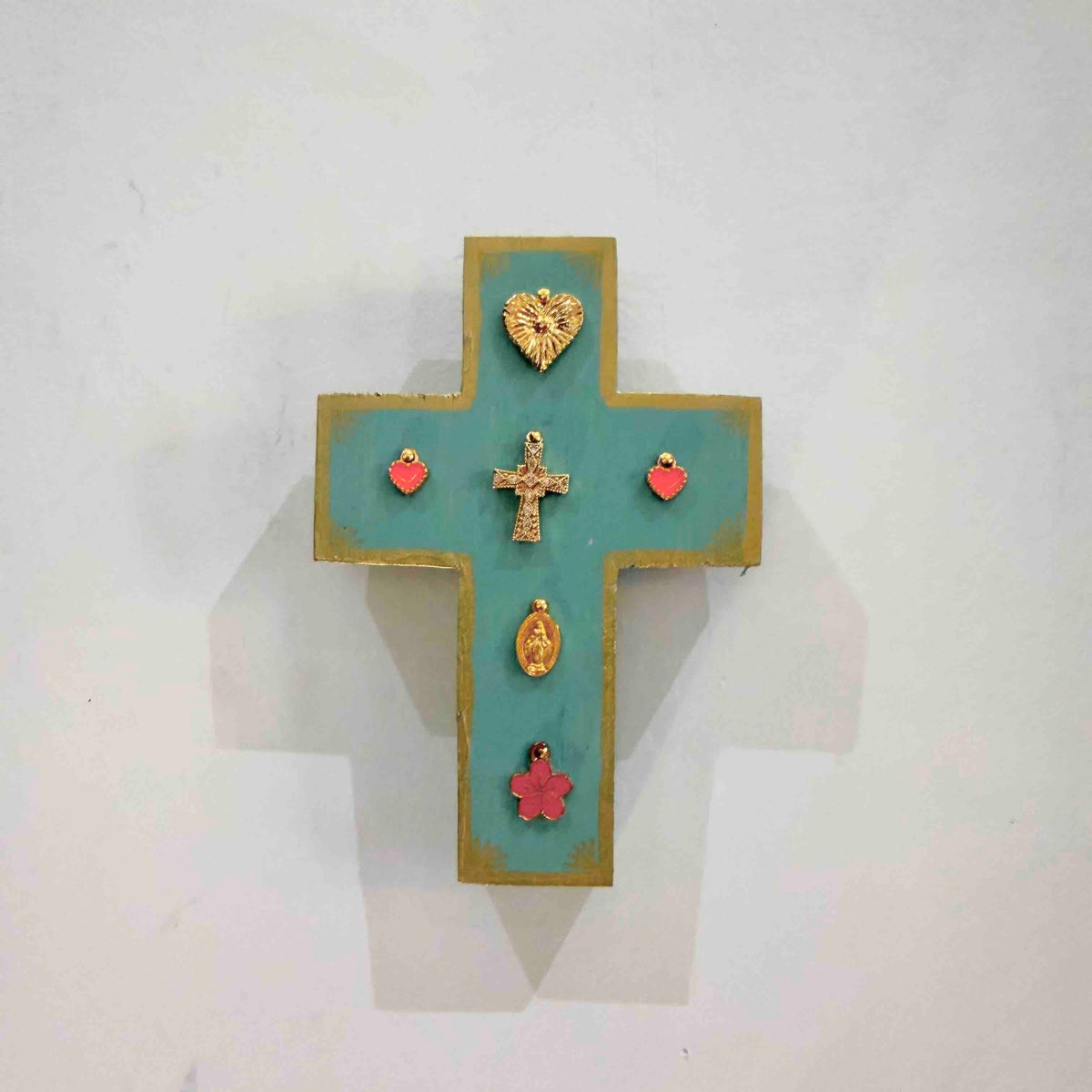 Grande croix en bois Garance x Virgile - Mint