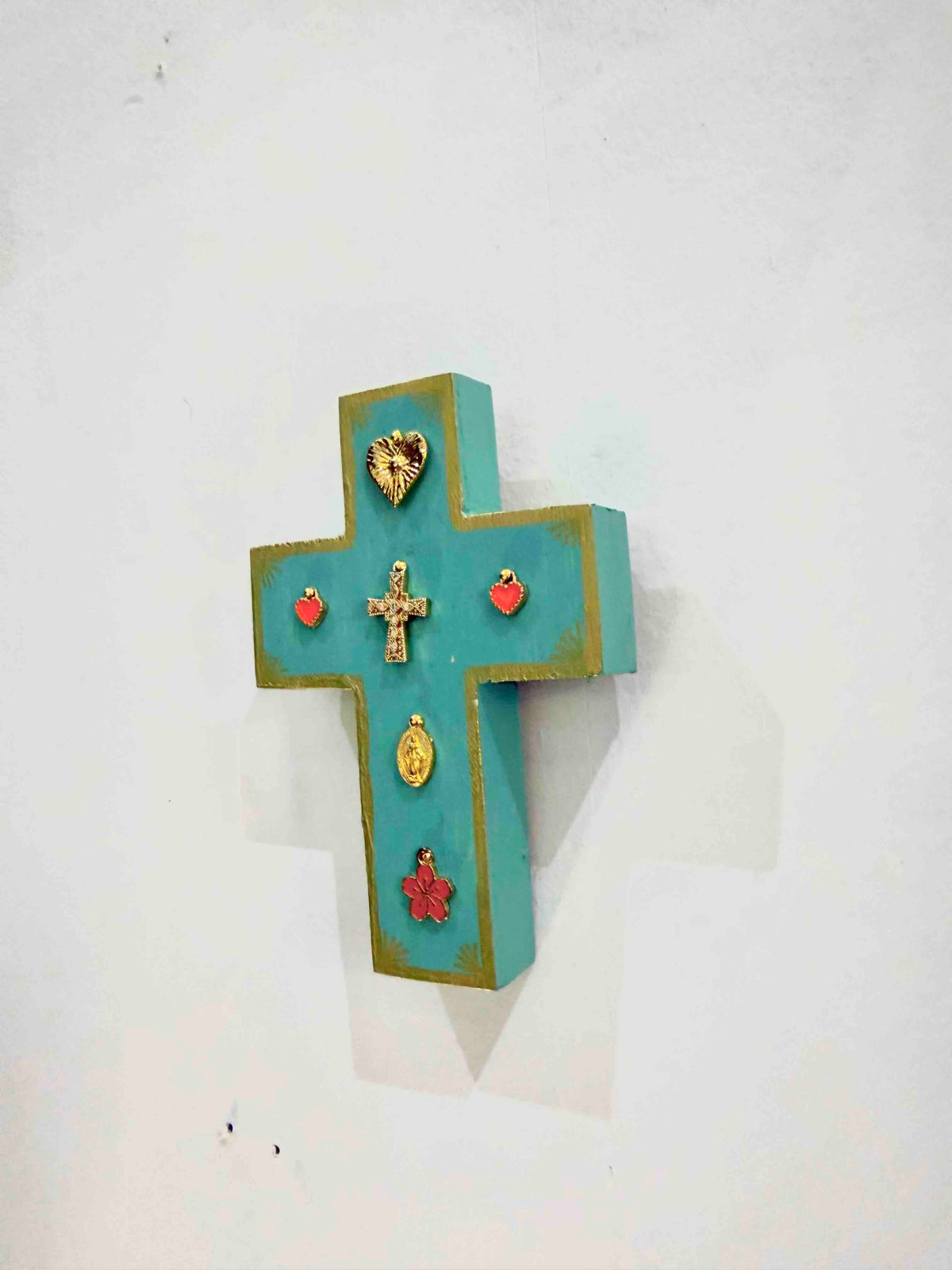 Grande croix en bois Garance x Virgile - Mint