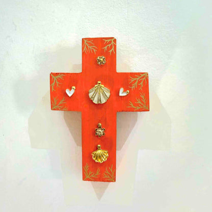 Grande croix en bois Garance x Virgile - Orange