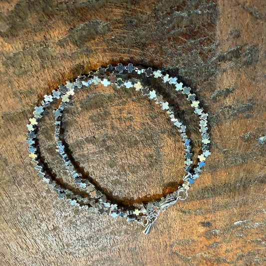 Bracelet double chaîne croix argenté