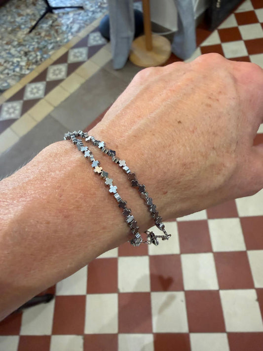 Bracelet double chaîne croix argenté