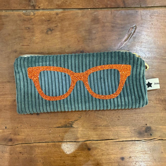Glasses case no. 34