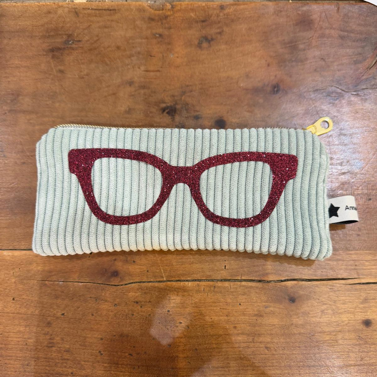 Glasses case no. 34
