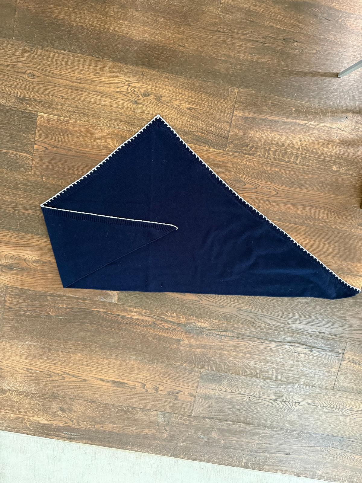 Boro scarf