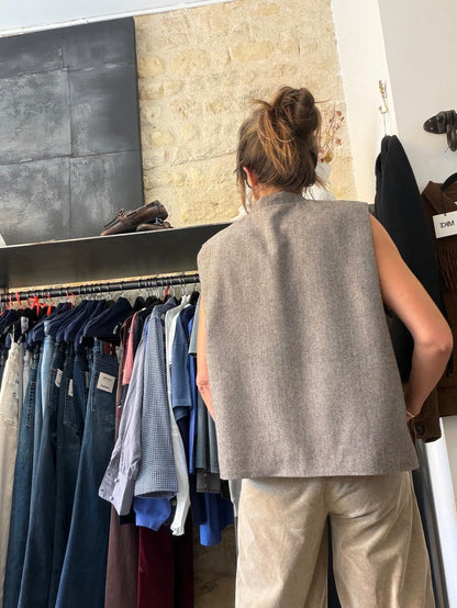 Alienor sleeveless barista vest - Hod Paris