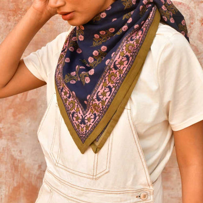 Grand foulard Antigone nuit