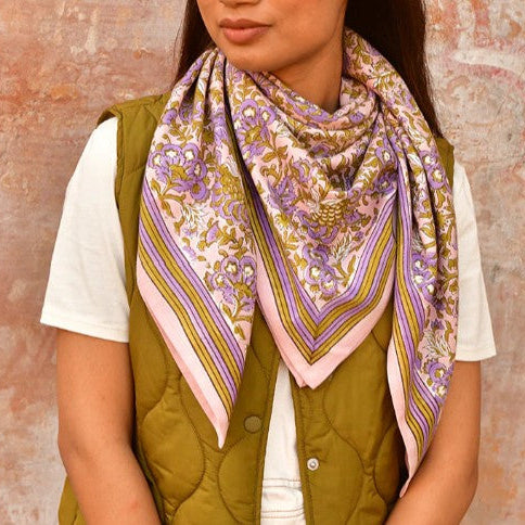 Grand foulard Constantine rose