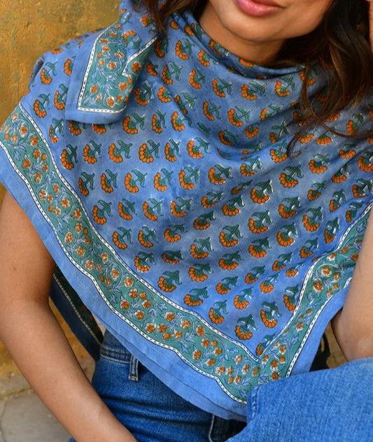 Grand foulard Séléné bleu horizon