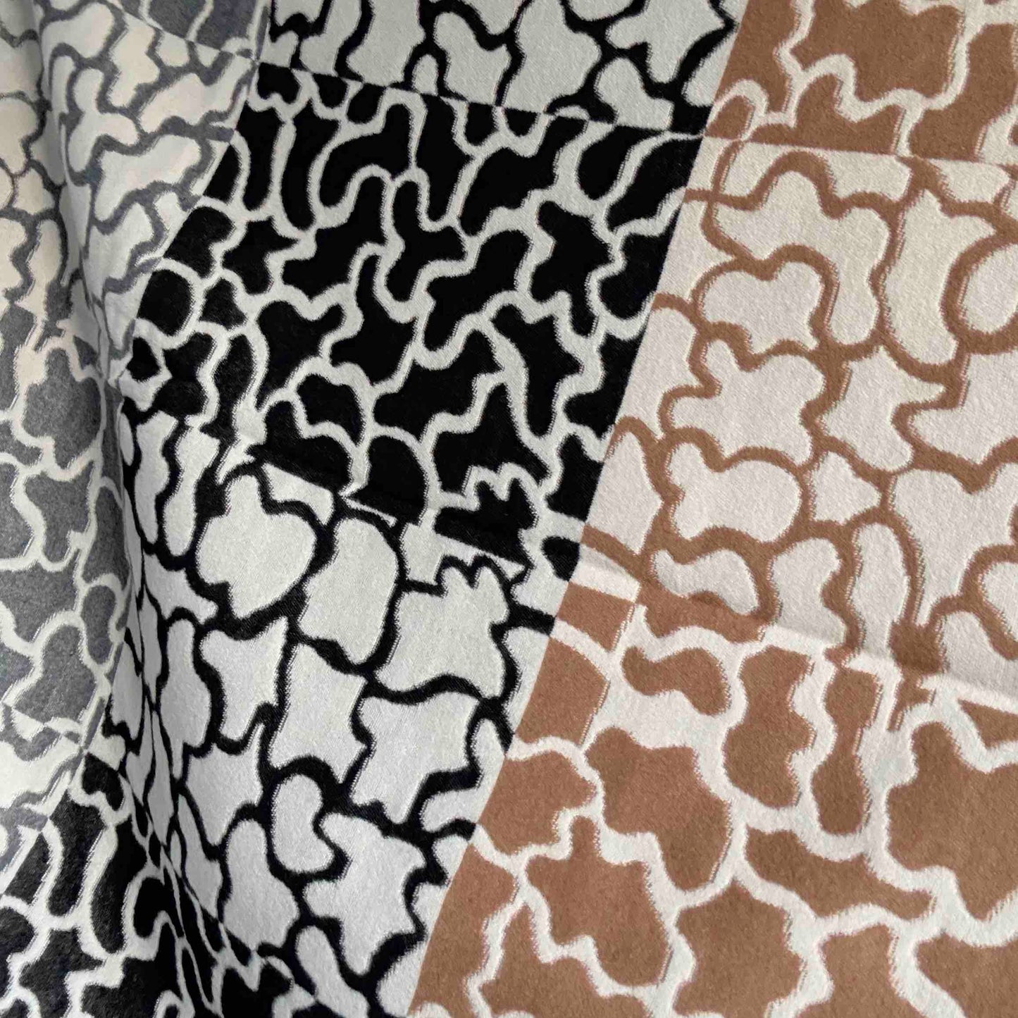 Henriette scarf
