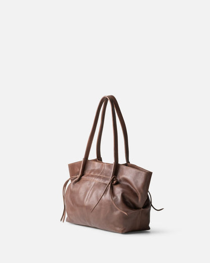 Sac bandoulière en cuir BIBA Brumley tan