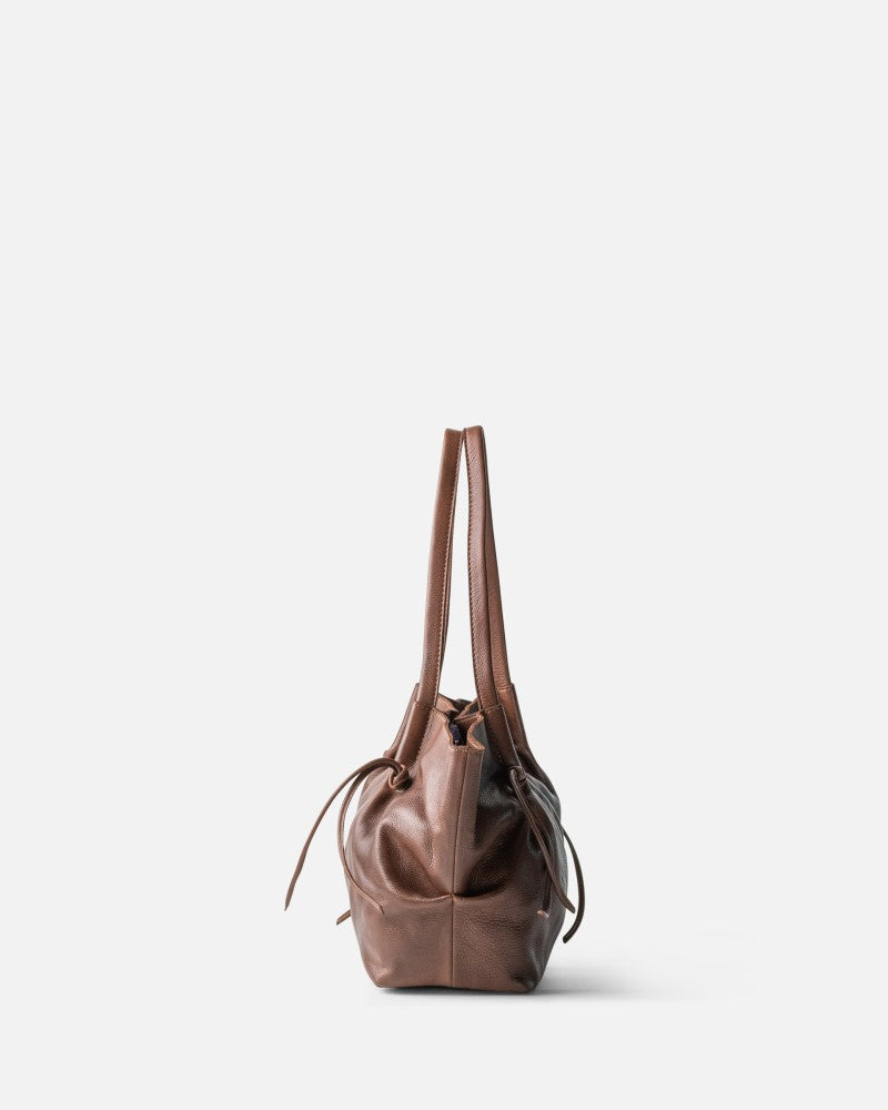 Sac bandoulière en cuir BIBA Brumley tan