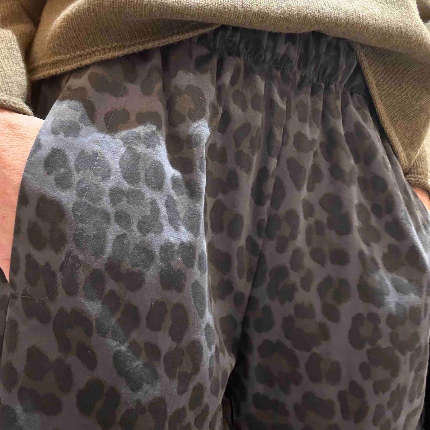 Pantalon Magic en coton épais léo gris