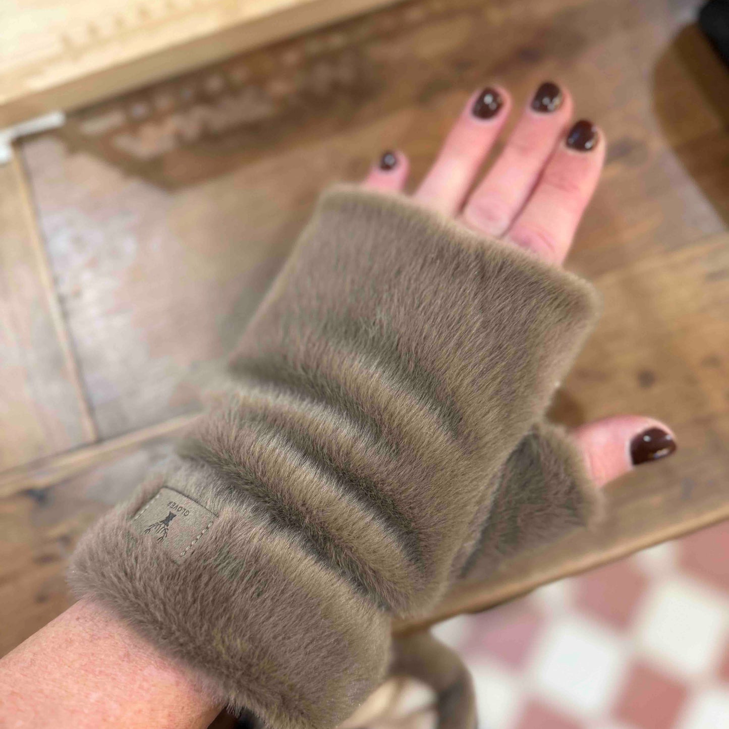 Mitaines en fausse fourrure Julie