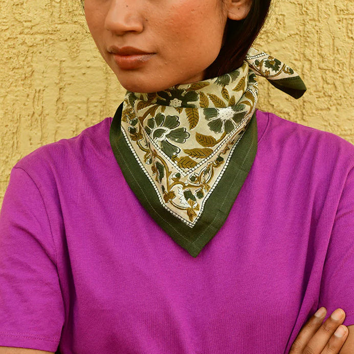 Petit foulard N°115 vert