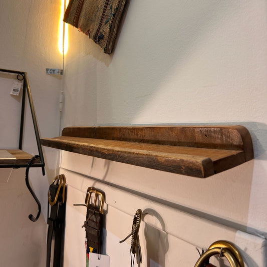 Petite étagère en bois