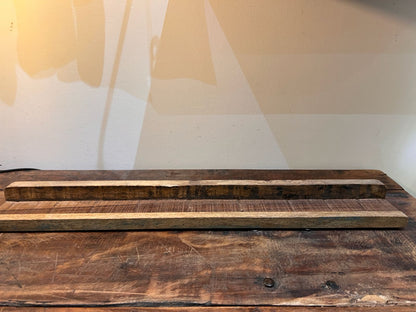 Petite étagère en bois