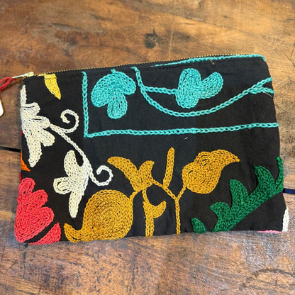 Suzanis Pouch No. 8